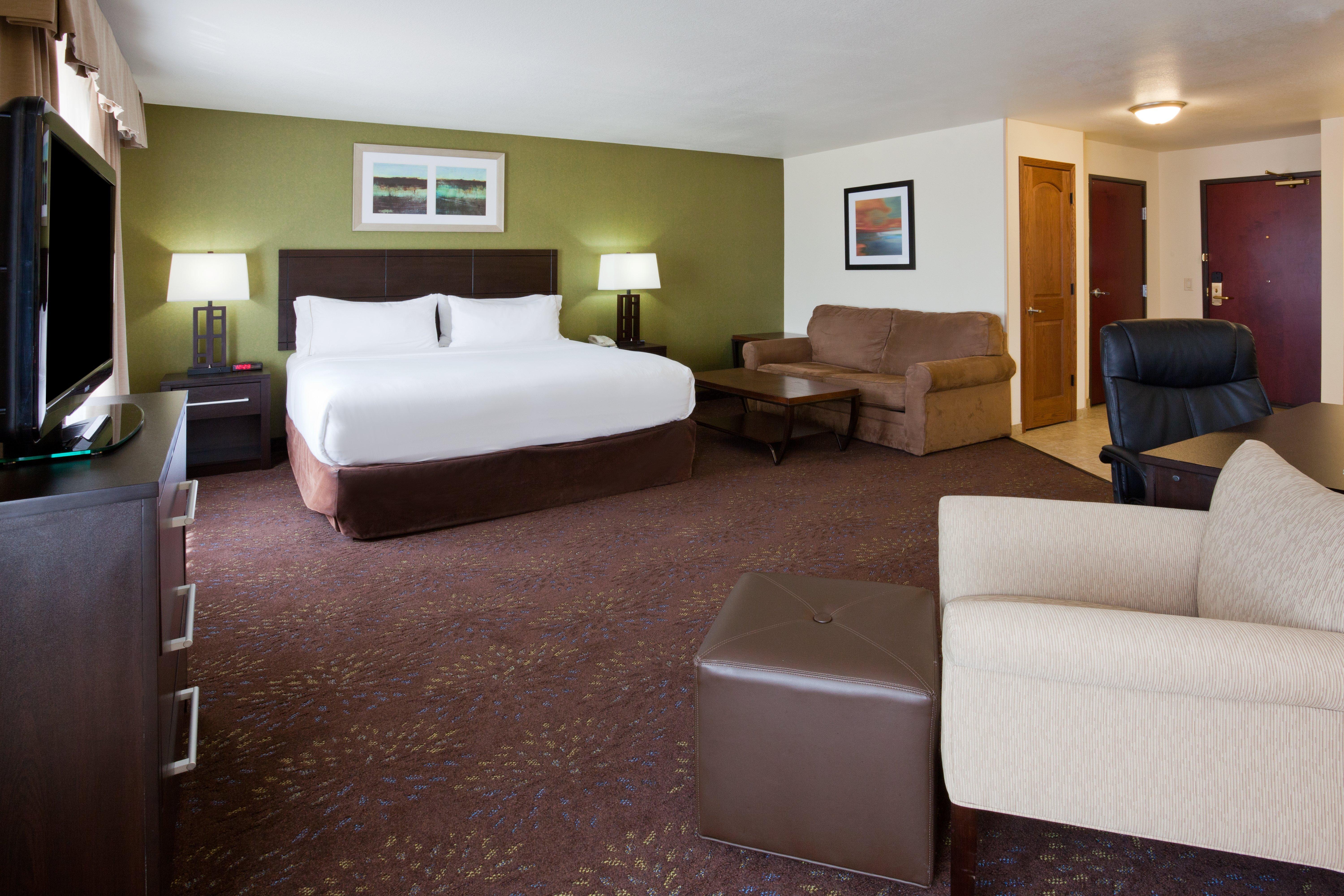 Holiday Inn Express & Suites Aberdeen By Ihg Екстериор снимка