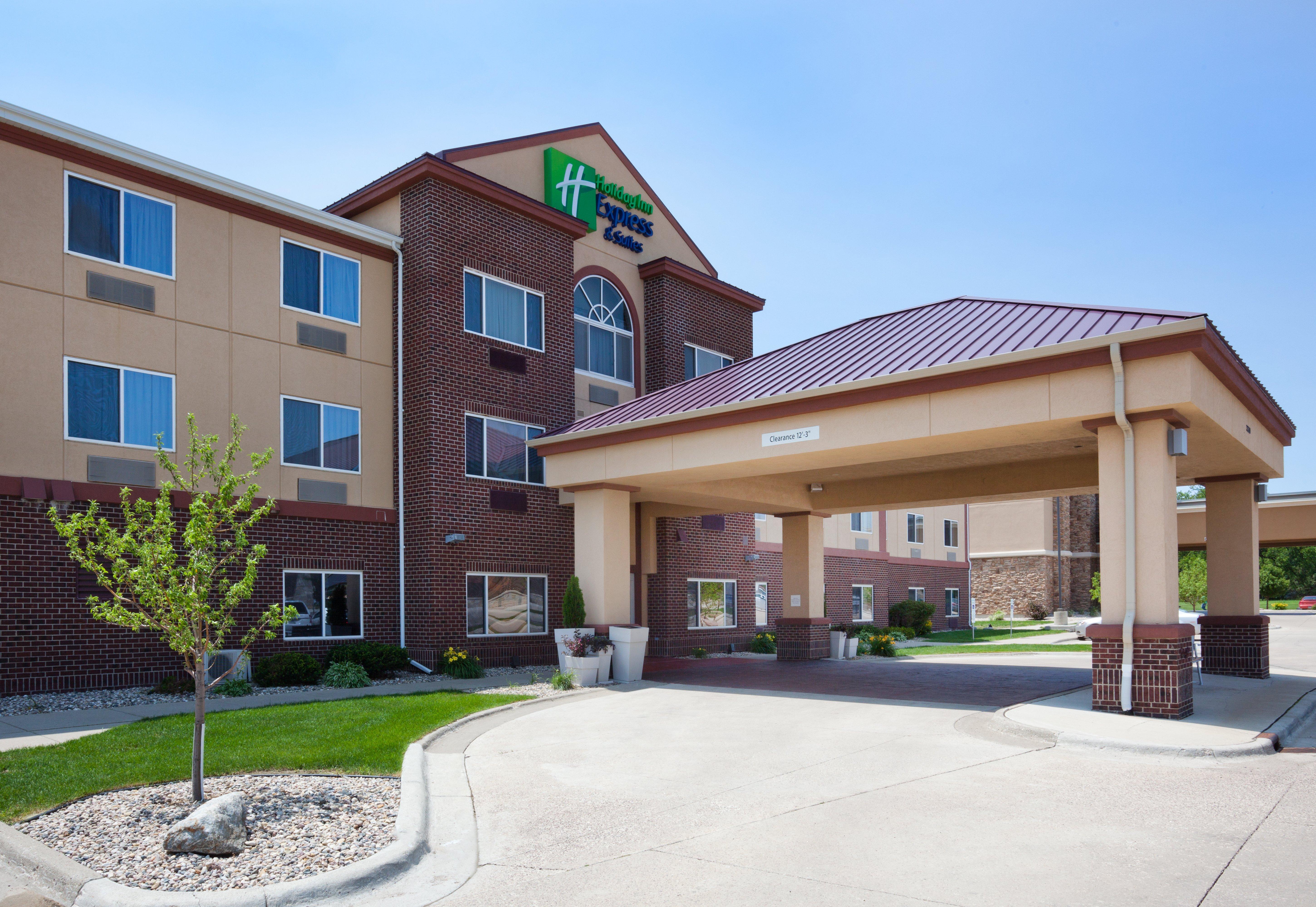Holiday Inn Express & Suites Aberdeen By Ihg Екстериор снимка