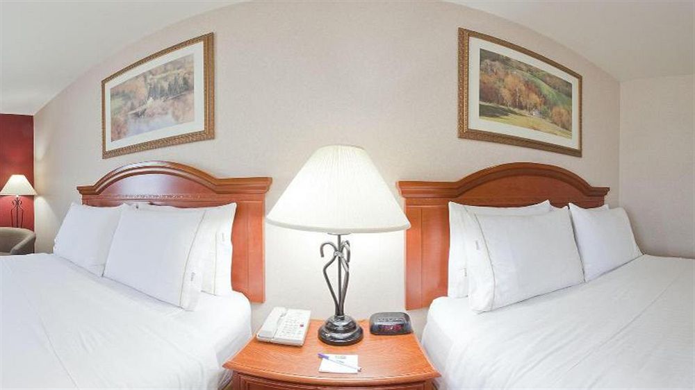 Holiday Inn Express & Suites Aberdeen By Ihg Екстериор снимка