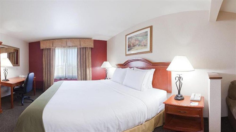 Holiday Inn Express & Suites Aberdeen By Ihg Екстериор снимка